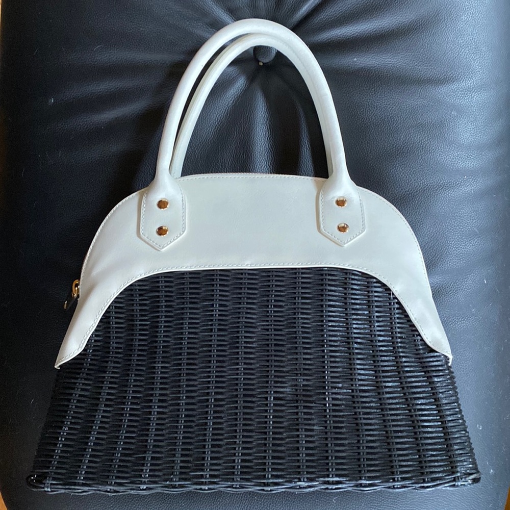 NWoT Talbots hand bag leather handle beach style